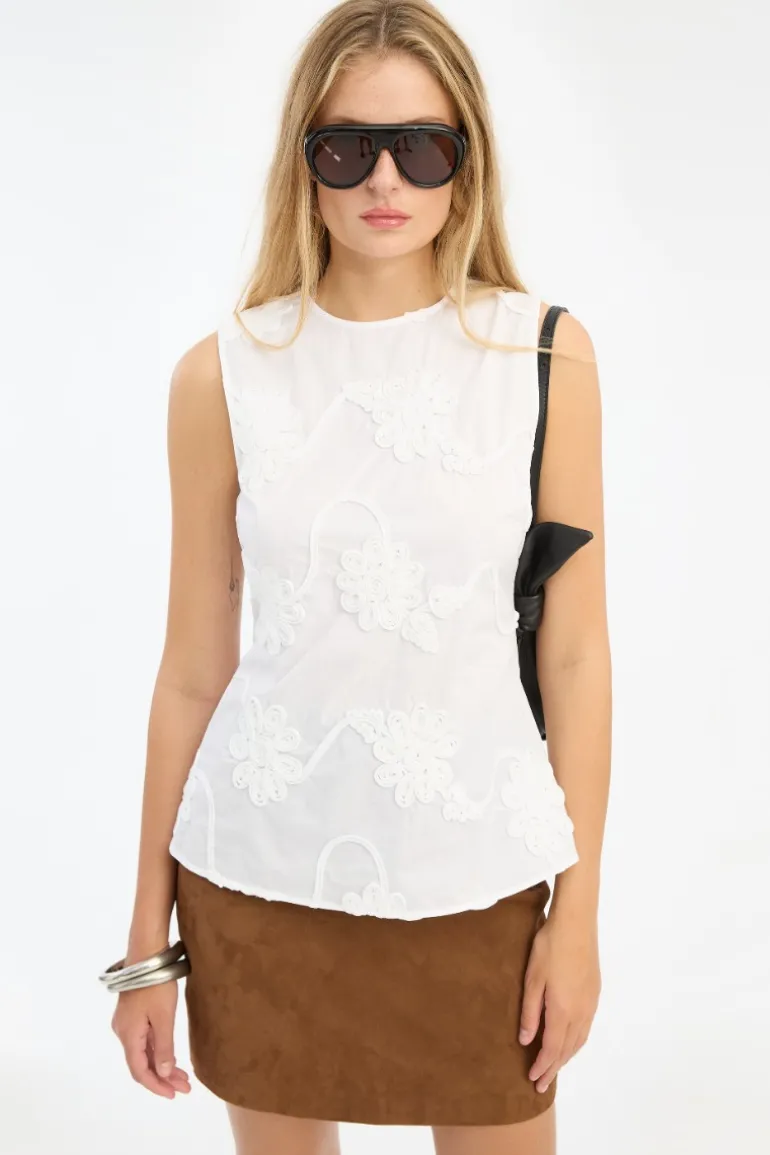 Flower Sleeveless Top Bright White