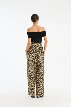 Knitted Off-shoulder Top Black