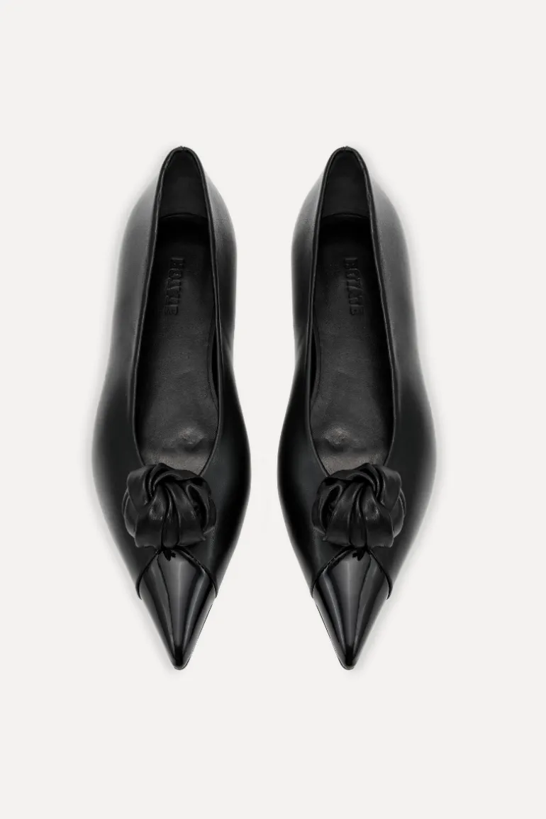 Leather Knot Ballerina Black