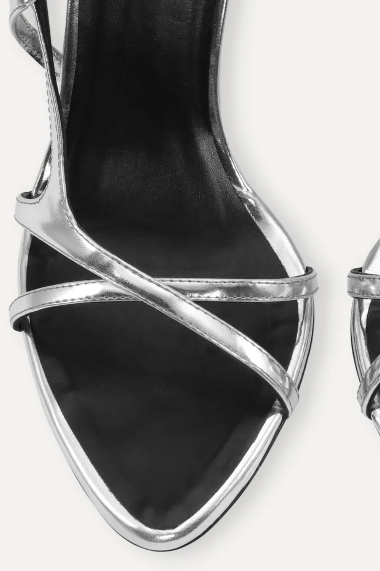 Leather Strappy Sandal Silver