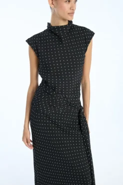 Long Dress W. Tie Black