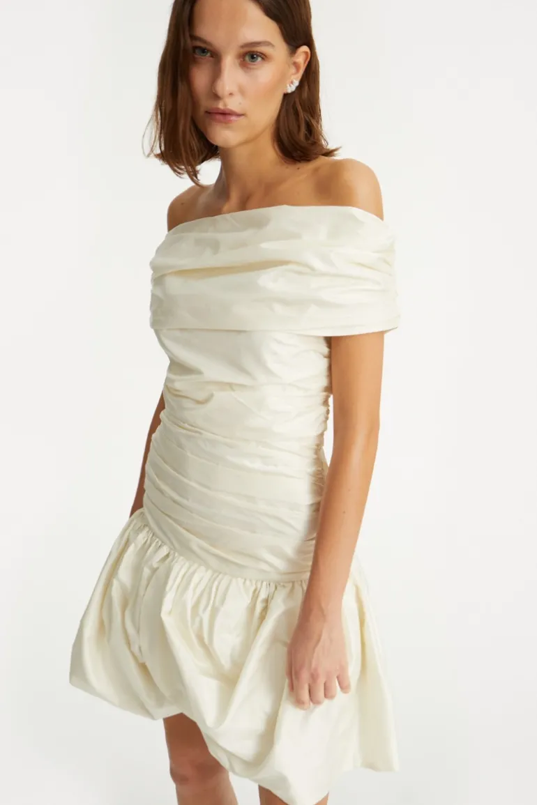 Off Shoulder Mini Dress Creme White