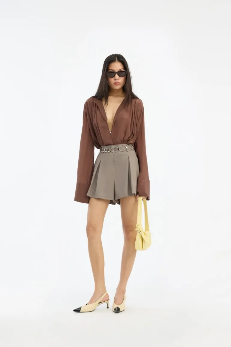 Pleated Ls Top Brown