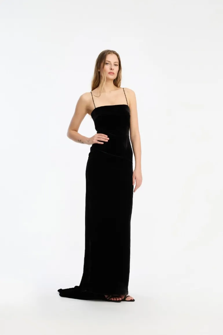 Velvet Maxi Train Dress Black
